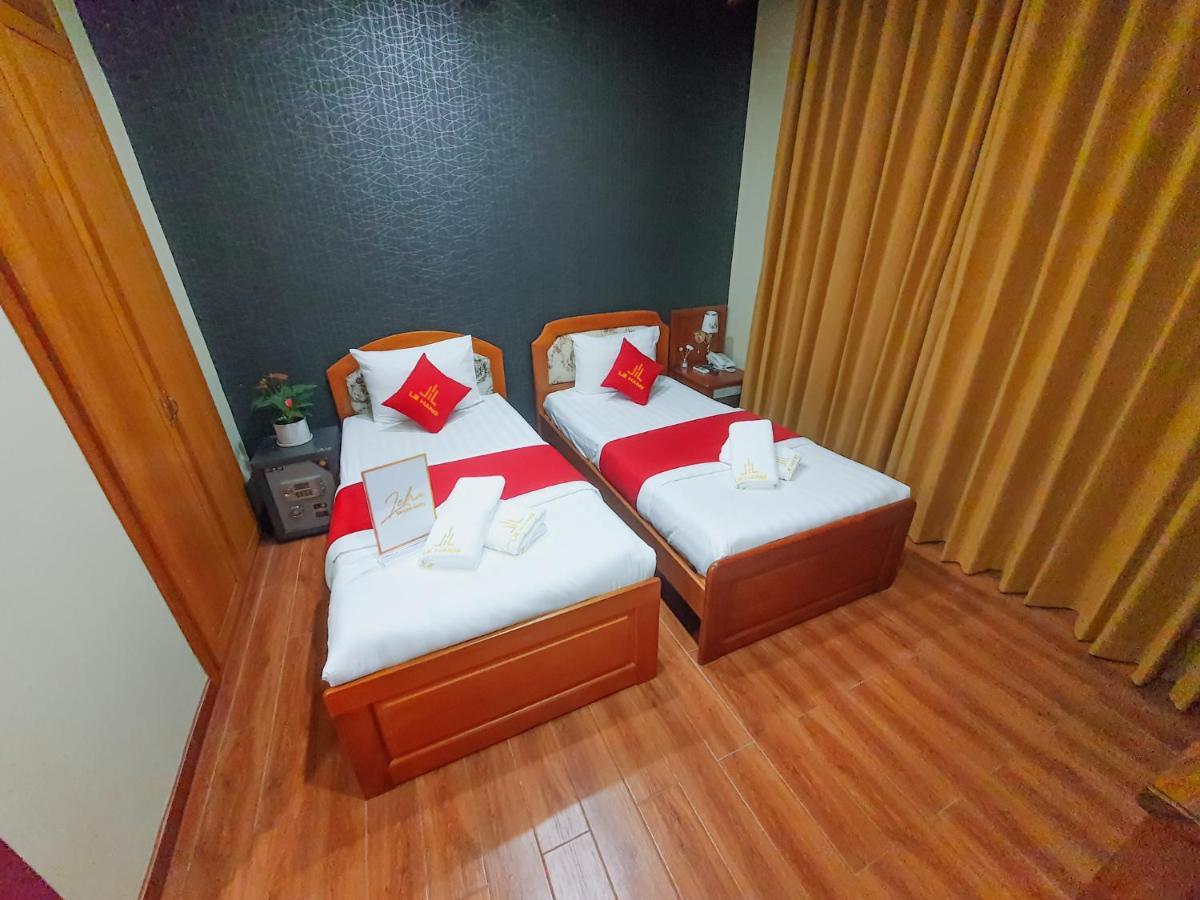 Leha Saigon Hotel Airport Cidade de Ho Chi Minh Exterior foto